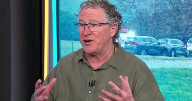 Former cop shares grim prediction on gunman Dezi Freeman's next move