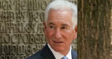 France summons US ambassador over antisemitism claims