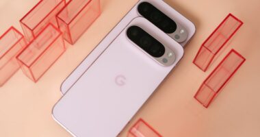 Google is rolling out a fix for Pixel back button issues