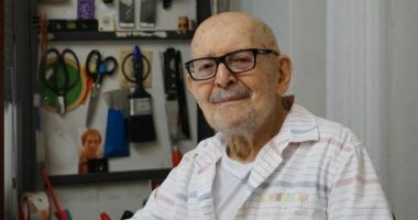 Graphic Designer Joe Caroff Net Worth: How Rich Was He?