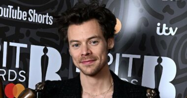 Harry Styles and Zoe Kravitz are seen 'kissing at Soho restaurant'