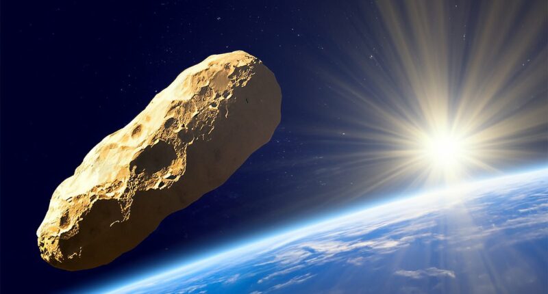 Harvard professor claims 'comet' heading to us is alien 'mothership'