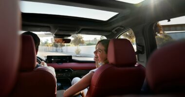 I drove 4 mid-size SUVs... they suffer from the same obvious problem
