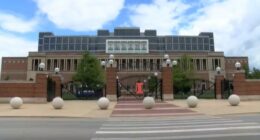 Illinois Athletes, UIPD add metal detectors to Memorial Stadium for 2025 season