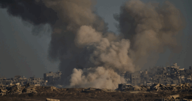 Israel will halt aid into Gaza ahead of major attack
