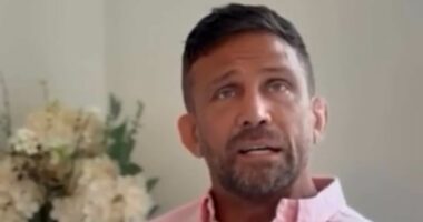 Katie Price's ex Alex Reid shares video of bankrupt star counting cash