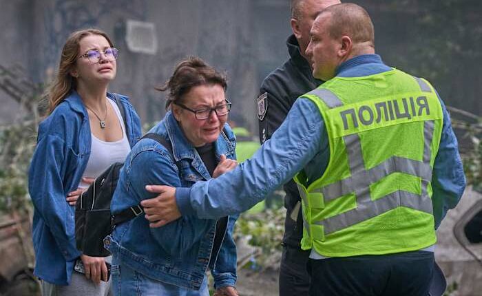 Kyiv mourns after a Russian attack that killed 31 people, including 5 children