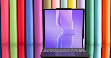 Lenovo’s rollable laptop is the coolest computer I’ve used all year