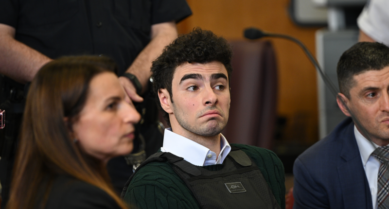 Luigi Mangione defense shared same records they claimed constituted privacy violation: prosecutors