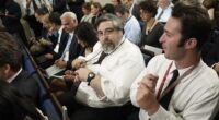 Mark Knoller, longtime CBS News White House reporter, dies at 73