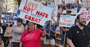 Miami-Dade is red, but Democrats aren’t giving up on Florida