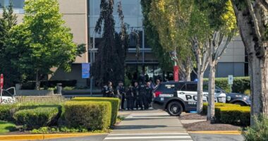 Microsoft locks down a building after protesters get inside president’s office
