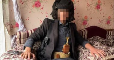 Migrant 'linked to the Houthis and posts images of weapons online'