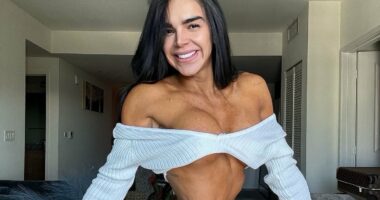 Model shrinks waist to 20 INCHES by wearing corset for 23 hours a day
