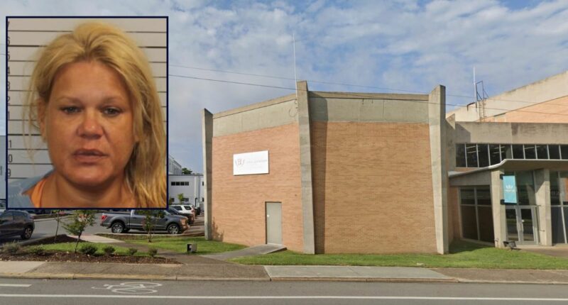 Mom struck daughter with car for missing school bus: Sheriff