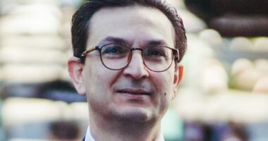 Munjed Al Muderis admitted he did not have a licence to practise medicine in the United States.