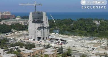 Obama's ego project backfires as $850M 'megalomania monument' blows up