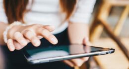 Ohio Reddit users help reunite Australian woman with lost iPad