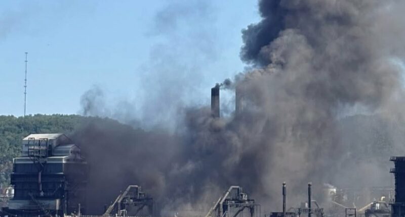 Pennsylvania steel plant EXPLODES leaving multiple people trapped