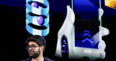 Perplexity AI Makes $34B Bid for Google Chrome