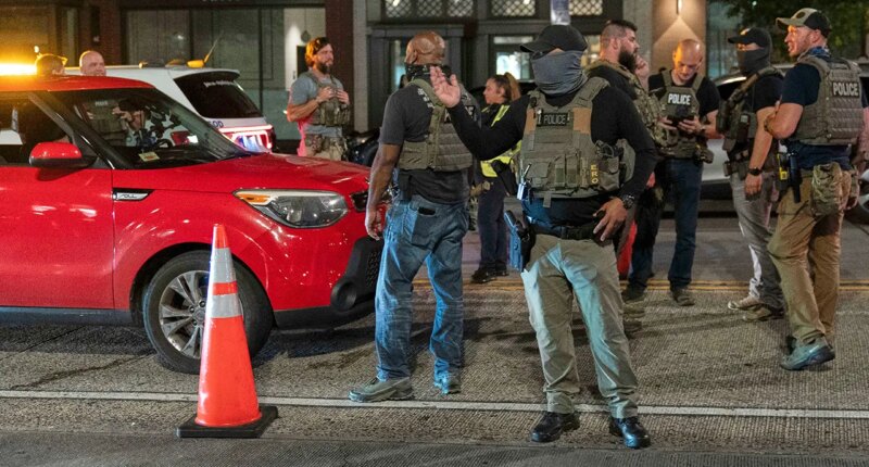 Police in DC get yelled at while setting up checkpoint along popular nightlife corridor