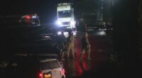 Police swarm home in Porepunkah amid search for alleged cop killer