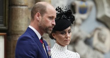 Prince William drives family to church service in Balmoral