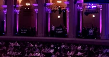 Pro-Palestine protestors halt Proms Albert Hall concert