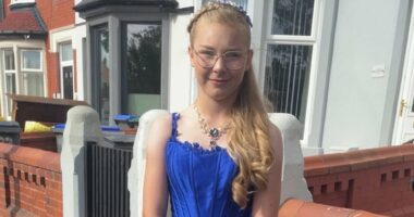 'Prom re-do' for 'real life Cinderella' after bullies 'tore' her dress