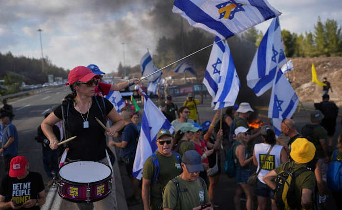 Protestors go on strike in Israel demanding ceasefire and hostage releases