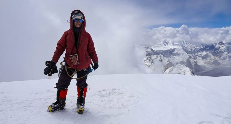 Natalia Nagovitsina on Peak Korzhenevskaya.