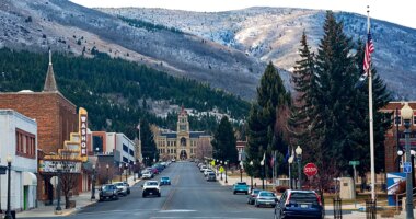 Rural Montana residents predicted bar massacre suspect's violent outburst: 'He will kill you'