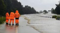 SES on standby for flooding over large parts of NSW as downpour persists