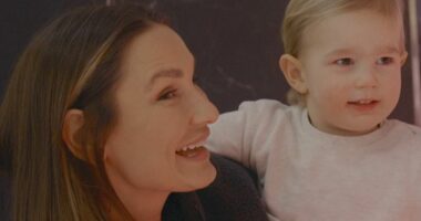 Sam Faiers shamed for 'no discipline' parenting after her son hurls...