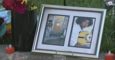 Savannahians mourn 2 teens killed back-to-back in separate shootings