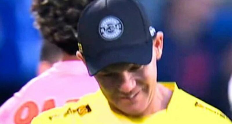 See why footy fans are accusing NRL trainer of the lowest act of the season: 'Ban him for a year!'