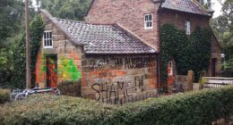 Shock twist in plans to shut down historic Aussie site