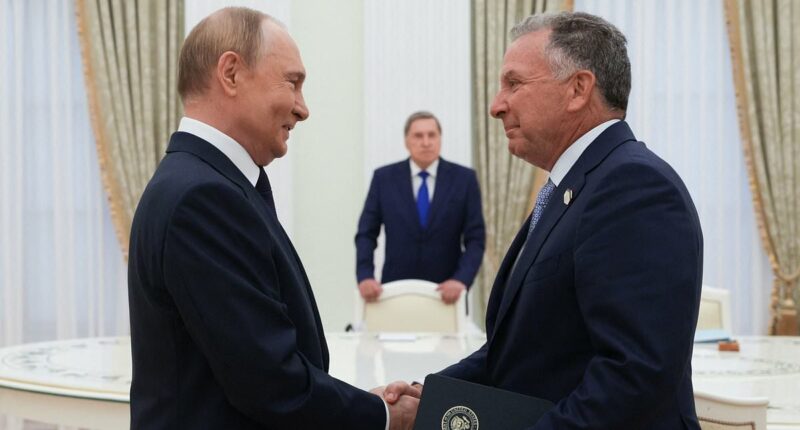 Smiling Putin meets Trump envoy Steve Witkoff