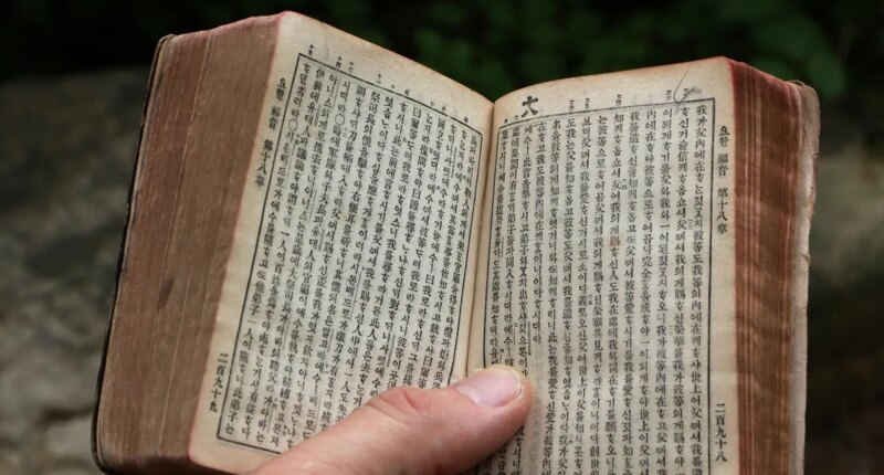 South Korea's move to lower tensions with Kim Jong Un threatens 400,000 Christians