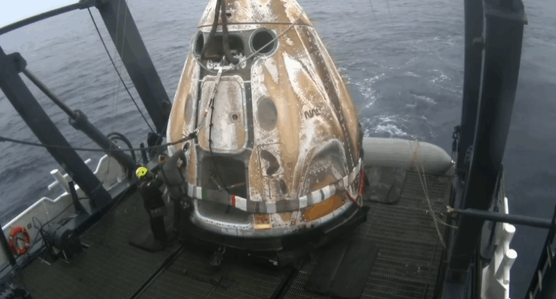 SpaceX astronauts splashdown safely off Southern California coast
