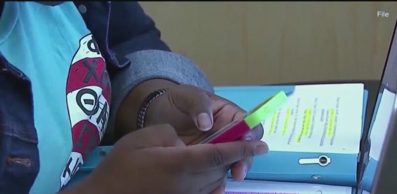 Statewide cell phone ban in place this Florida school year