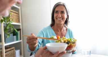 Subtle sign when eating could be symptom of silent killer dementia