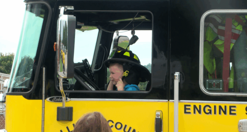 Sullivan County Sheriff's Office, other agencies hold National Night Out event
