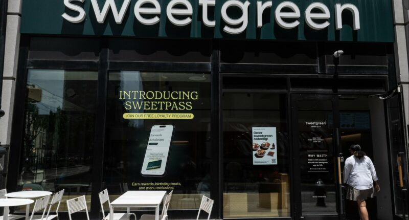 Sweetgreen Layoffs: Cutting Support Staff, Ripple Fries