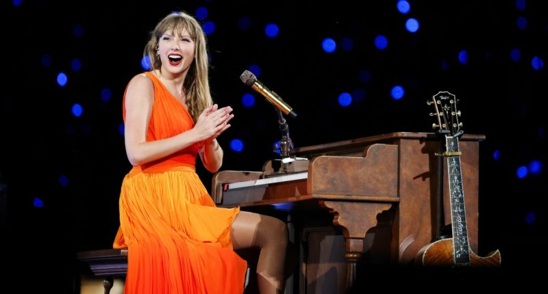 Taylor Swift announces new album: 'The Life of a Showgirl'