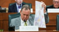 Texas Democrats head to Illinois to deny Republicans a quorum on redistricting