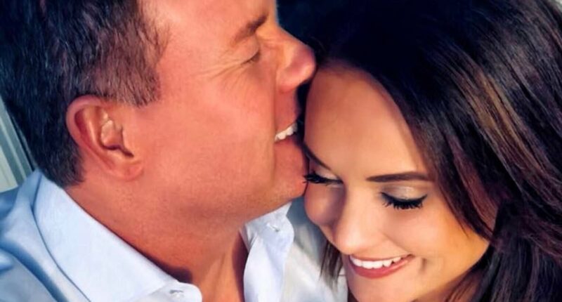 Text news anchor sent husband that saw them swap mansions for prison