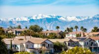 Tourist hotspots at center of foreclosure boom as locals struggle