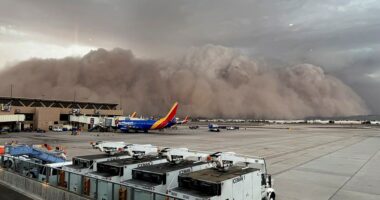 Towering wall of dust rolls through metro Phoenix, leaving thousands without power