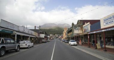 Queenstown, Tasmania: April 03, 2019: Orr Street is in the retail centre of Queenstown with hotels, shops and restaurants.
